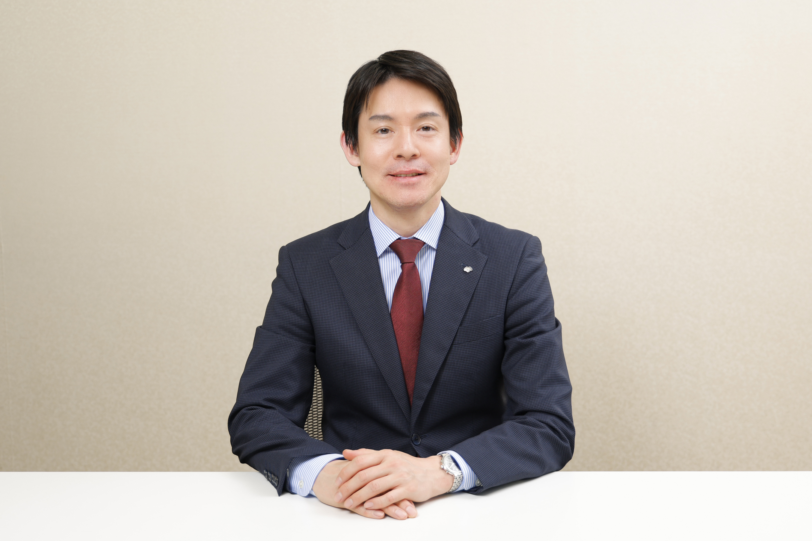 超長期金利が高すぎるのか、5～10年金利が低すぎるのか　円金利見通しポイント　野村證券・宍戸知暁のイメージ