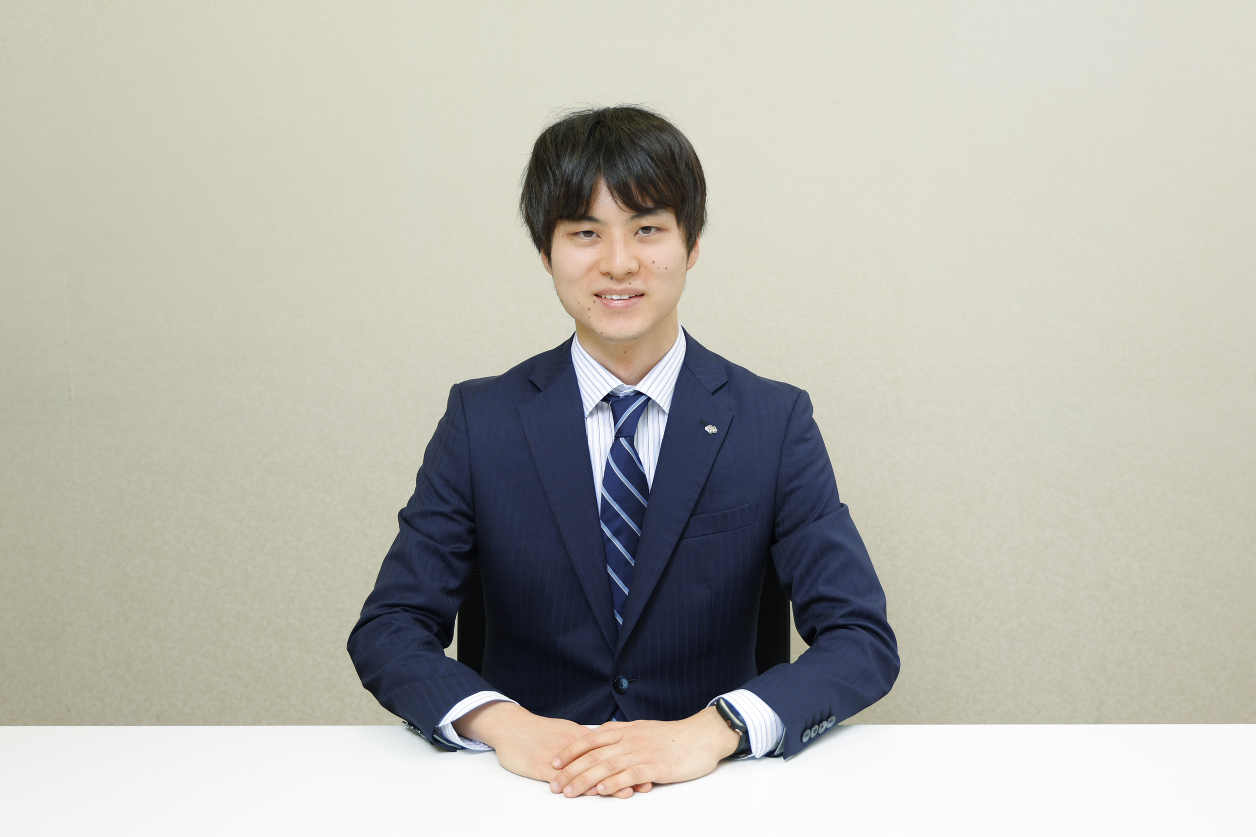 原油高のインバウンド関連株への影響は？　クオンツ×エコノミスト視点でわかった明暗　野村證券・西岡×伊藤のイメージ